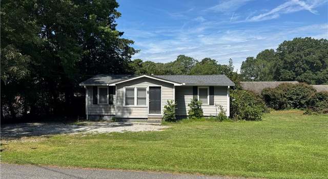 Photo of 6261 Pinegrove Rd, Riverdale, GA 30274