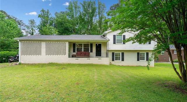 Photo of 1448 Drayton Woods Dr, Tucker, GA 30084