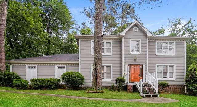 Photo of 2848 Creekwood Dr, Snellville, GA 30078