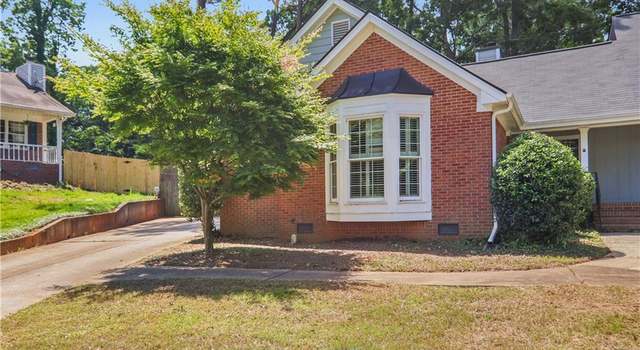 Photo of 2611 Leeshire Ct, Tucker, GA 30084