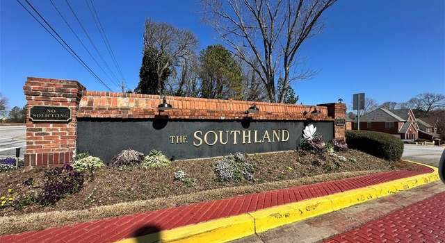Photo of 6026 Southland Dr, Stone Mountain, GA 30087