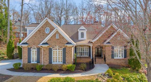 Photo of 800 E Shore Dr, Canton, GA 30114
