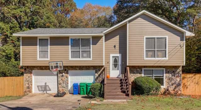 Photo of 3595 Riverchase Dr, Decatur, GA 30034