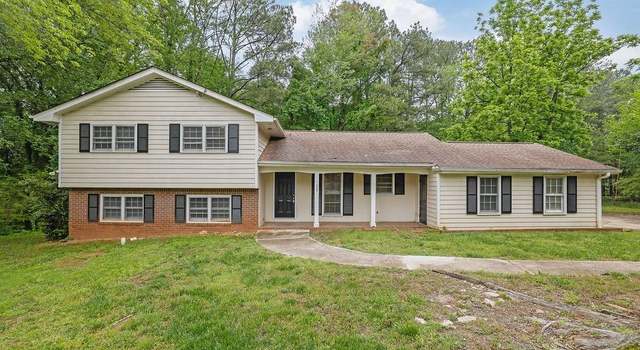 Photo of 1008 Hope Springs Ct, Stone Mountain, GA 30083