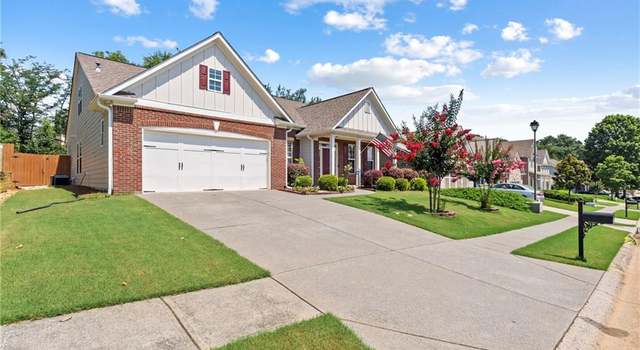 Photo of 1822 Madrid Falls Dr, Braselton, GA 30517