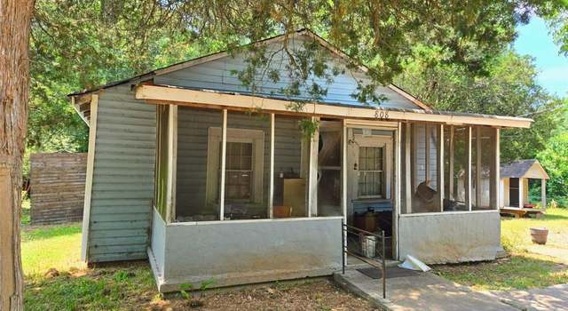 Photo of 808 Davis St, Monroe, GA 30655
