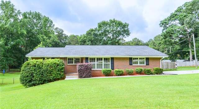 Photo of 879 Old Tucker Rd, Stone Mountain, GA 30087