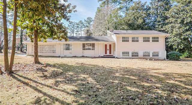 Photo of 3343 Charlemagne Dr, Decatur, GA 30034