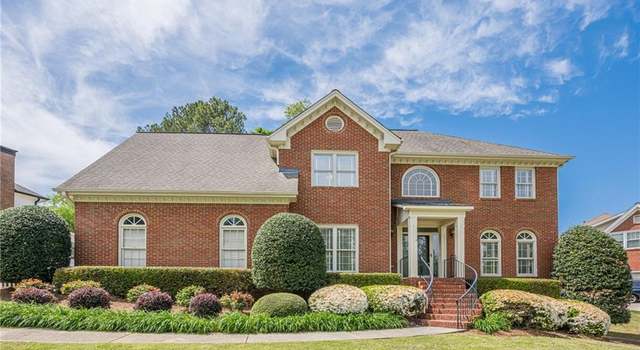 Photo of 1655 Holly Lake Cir, Snellville, GA 30078