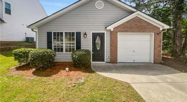 Photo of 6795 Browns Mill Walk, Lithonia, GA 30038