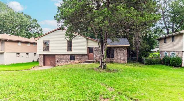 Photo of 2248 Willoby Ct, Morrow, GA 30260