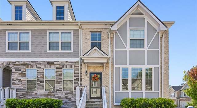Photo of 5534 Radford Loop, Fairburn, GA 30213