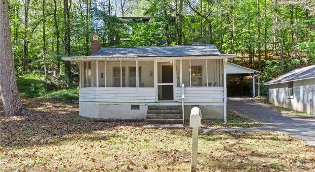 Photo of 137 Beech St, Roswell, GA 30075