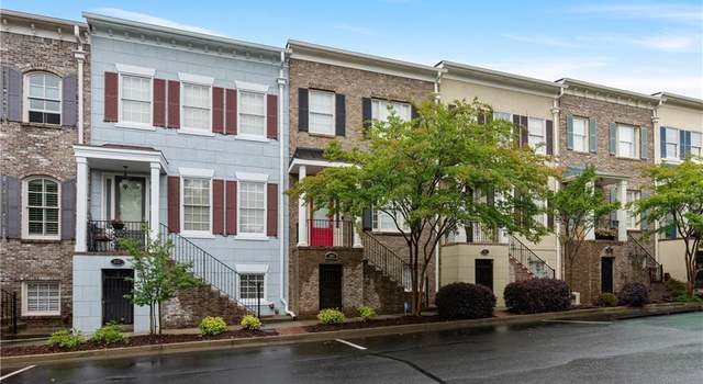 Photo of 1003 Pearl Pt NE, Sandy Springs, GA 30328