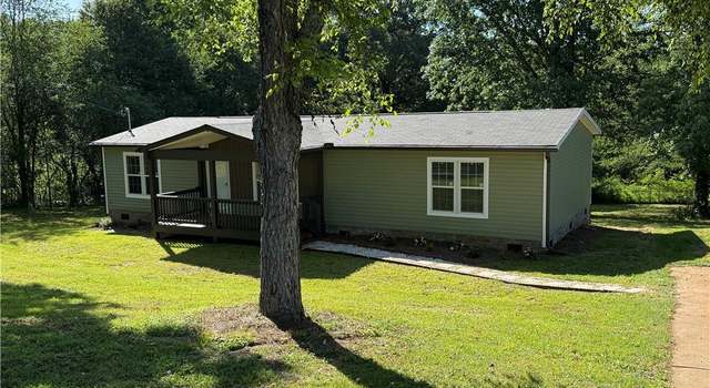 Photo of 5251 Bogus Rd, Gainesville, GA 30506