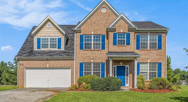 Photo of 1027 Fellowship Rd, Fairburn, GA 30213