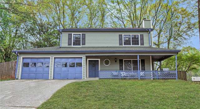 Photo of 835 Ridge Ave, Stone Mountain, GA 30083