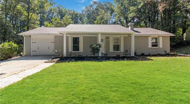 Photo of 4373 Dogwood Farms Dr, Decatur, GA 30034