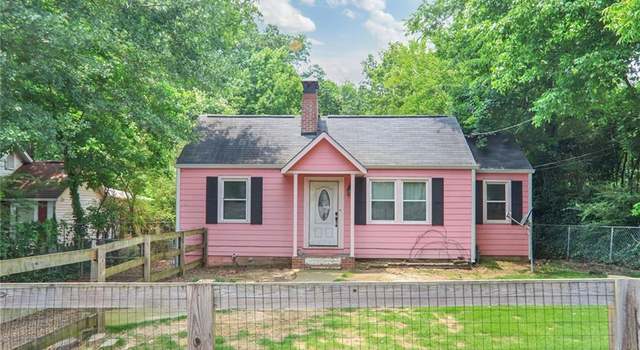 Photo of 207 Walthall St NW, Marietta, GA 30064