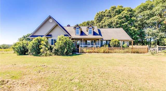 Photo of 79 Carroll Church Rd, Lavonia, GA 30553