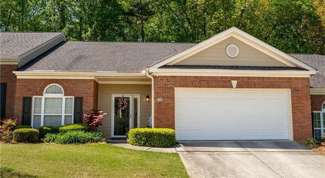 Photo of 142 Senior Cir, Gainesville, GA 30501