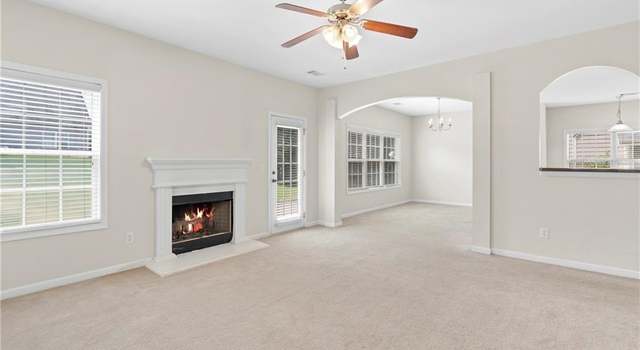 Photo of 6742 Grand Hickory Dr, Braselton, GA 30517