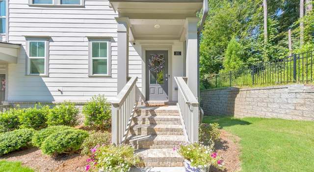 Photo of 201 Vista Ln, Woodstock, GA 30189