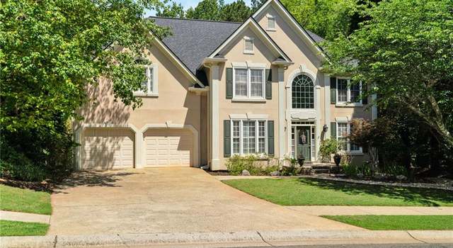 Photo of 902 Laurel Crest Dr, Woodstock, GA 30189