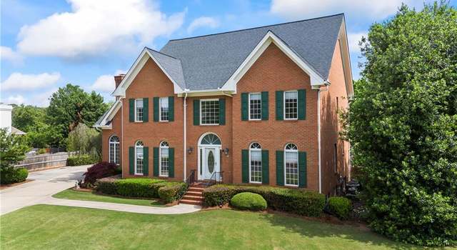 Photo of 1402 Bromley Dr, Snellville, GA 30078
