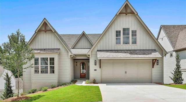 Photo of 310 Arbor Garden Cir, Newnan, GA 30265