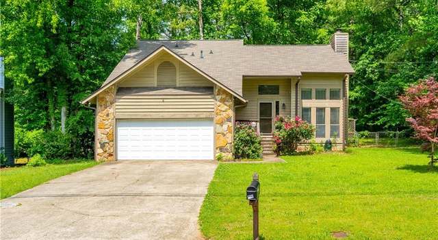 Photo of 1131 Bailing Dr, Lawrenceville, GA 30043