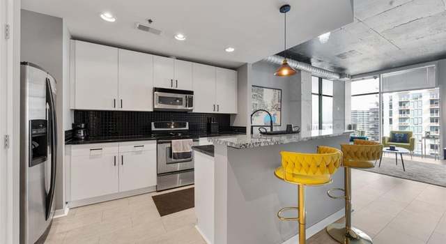 Photo of 250 Pharr Rd NE #1702, Atlanta, GA 30305