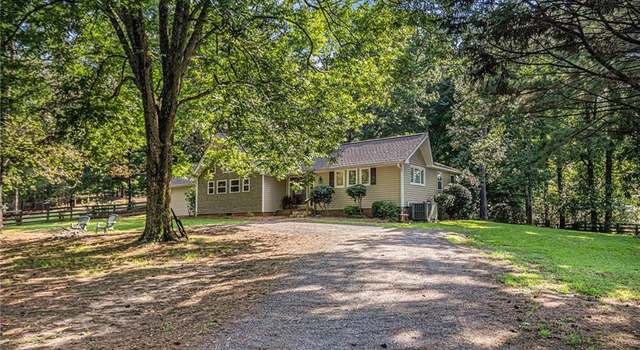 Photo of 1281 Lawrence Rd, Molena, GA 30258