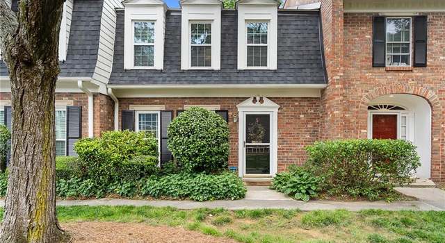 Photo of 5 Newport Pl NW, Atlanta, GA 30318
