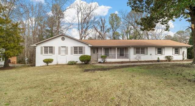 Photo of 2136 Tanglewood Dr, Snellville, GA 30078