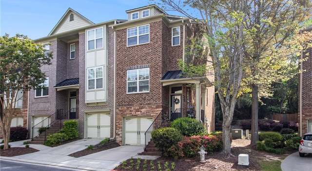 Photo of 1976 Cobblestone Cir NE, Atlanta, GA 30319