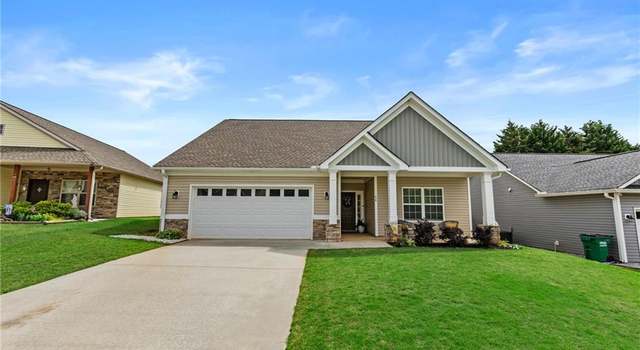 Photo of 419 Highland Pointe Dr, Alto, GA 30510