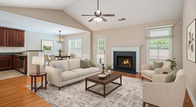 Photo of 920 Village View Cir, Loganville, GA 30052