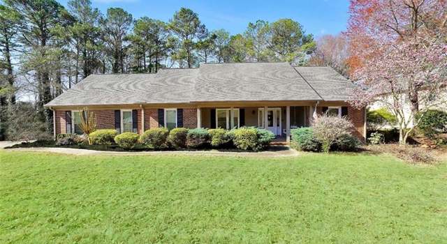 Photo of 3075 Wood Valley Dr, Mcdonough, GA 30253