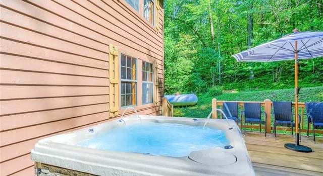 Photo of 9947 Doublehead Gap Rd, Blue Ridge, GA 30513