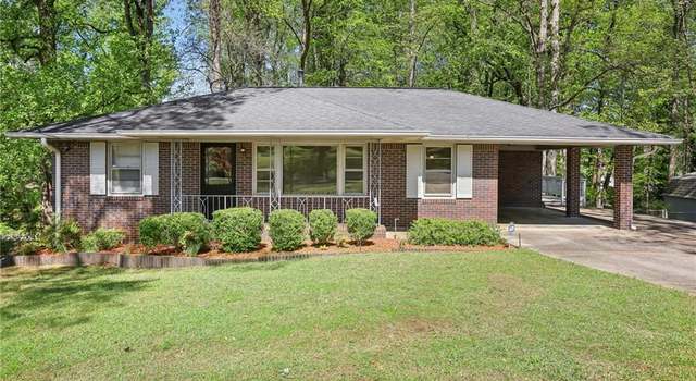 Photo of 1316 Sanders Dr, Morrow, GA 30260