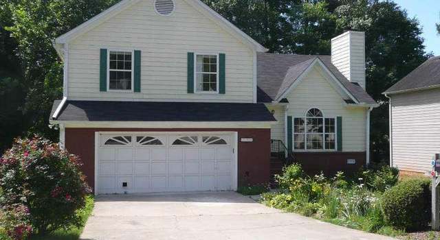 Photo of 2150 Hollywood Dr, Lawrenceville, GA 30044