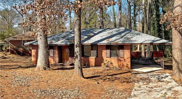Photo of 4227 Pine Cir, Forest Park, GA 30297