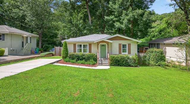 Photo of 2976 Lowrance Dr, Decatur, GA 30033