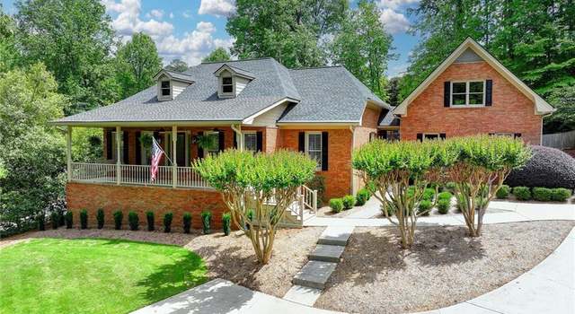 Photo of 5335 Bannergate Dr, Johns Creek, GA 30022