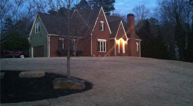 Photo of 2547 Breton Ct, Buford, GA 30518