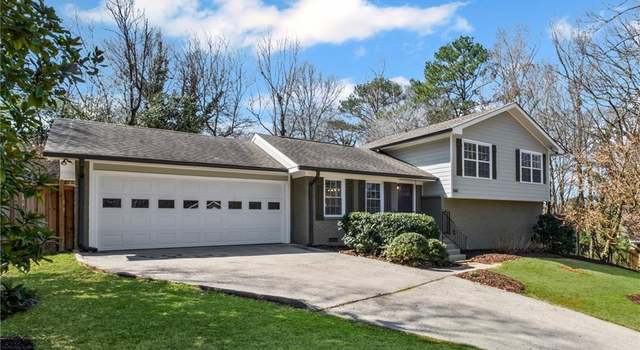 Photo of 260 Mansell Cir, Roswell, GA 30075