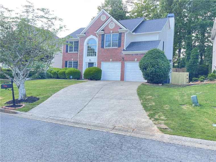 Photo of 4036 Willowmere Trce NW Kennesaw, GA 30144