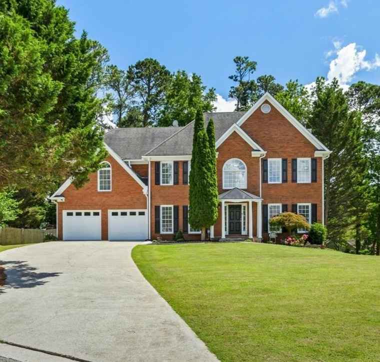 Photo of 2873 Hilton Cir NW Kennesaw, GA 30152