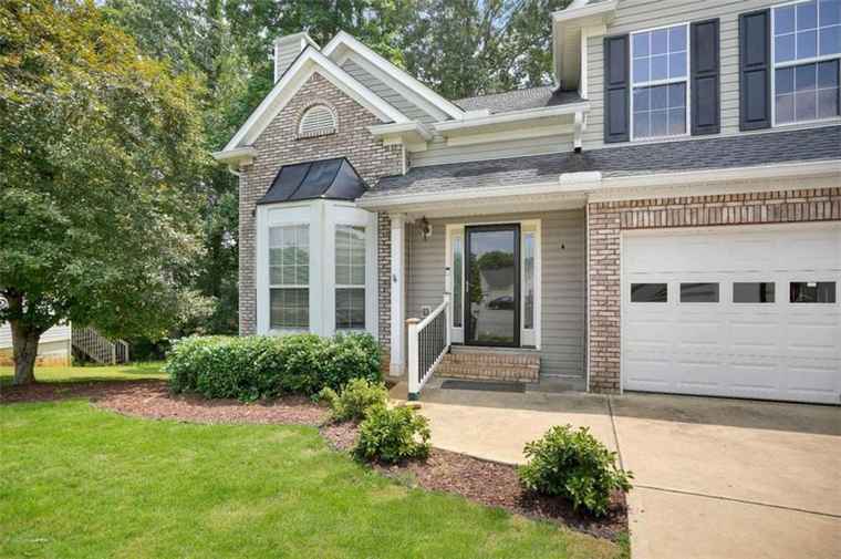 Photo of 4000 Mcpherson Drive Dr Acworth, GA 30101
